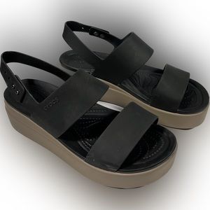 Crocs Womens Brooklyn Low Wedge Sandal Black Size 9